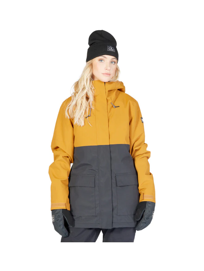 2023 DC Womens Cruiser 10K Insulated Snowboard Jacket - Image 3
