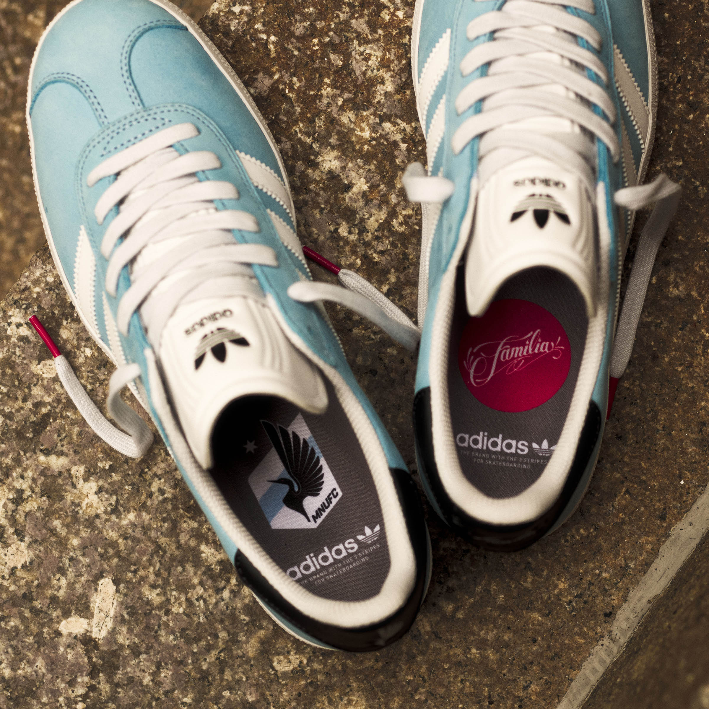 Adidas MNUFC Familia Gazelle - Lt Blue / White / Black - Image 10