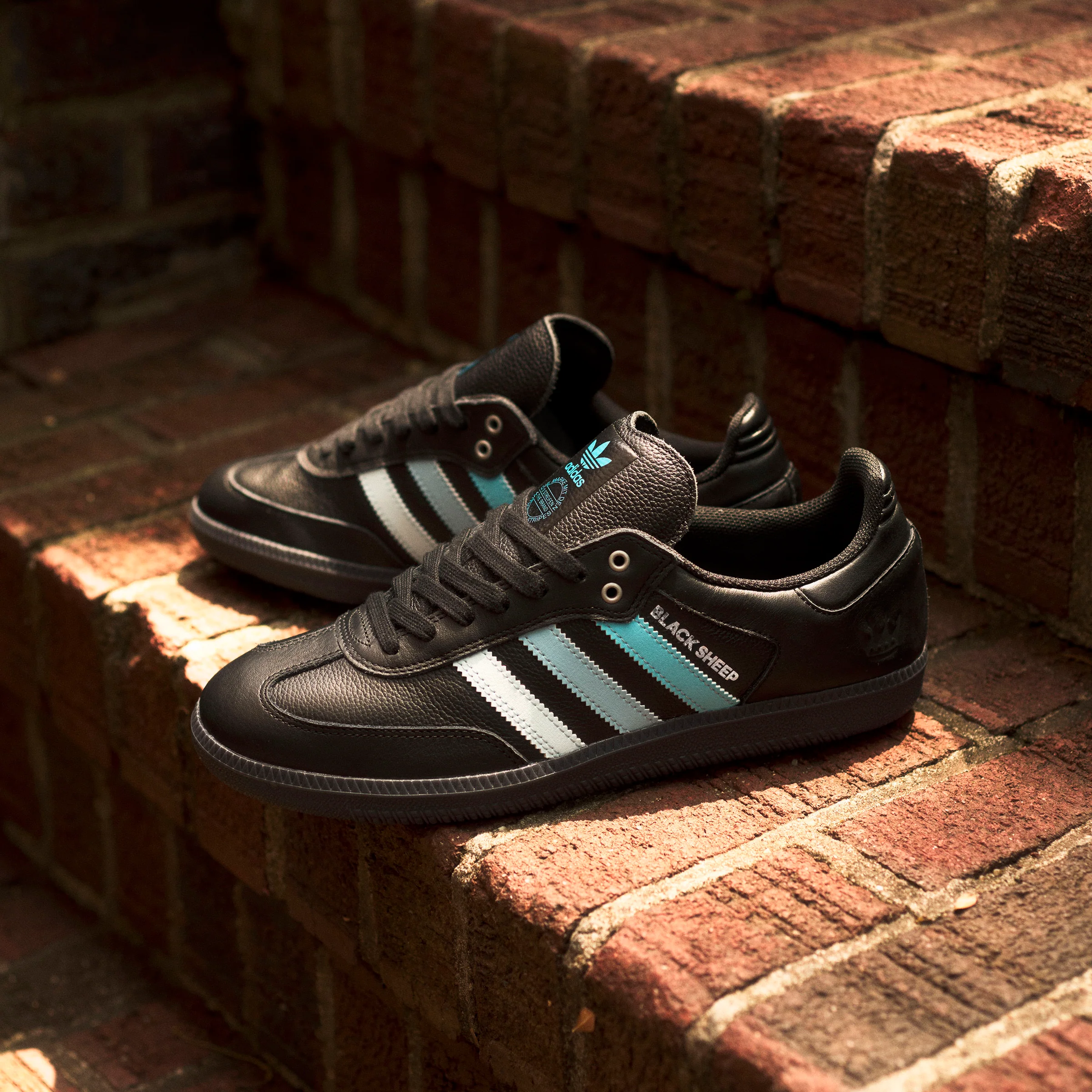 Adidas Samba Charlotte FC Blacksheep -  Core Black / Ftwhite / Ice Blue - Image 8