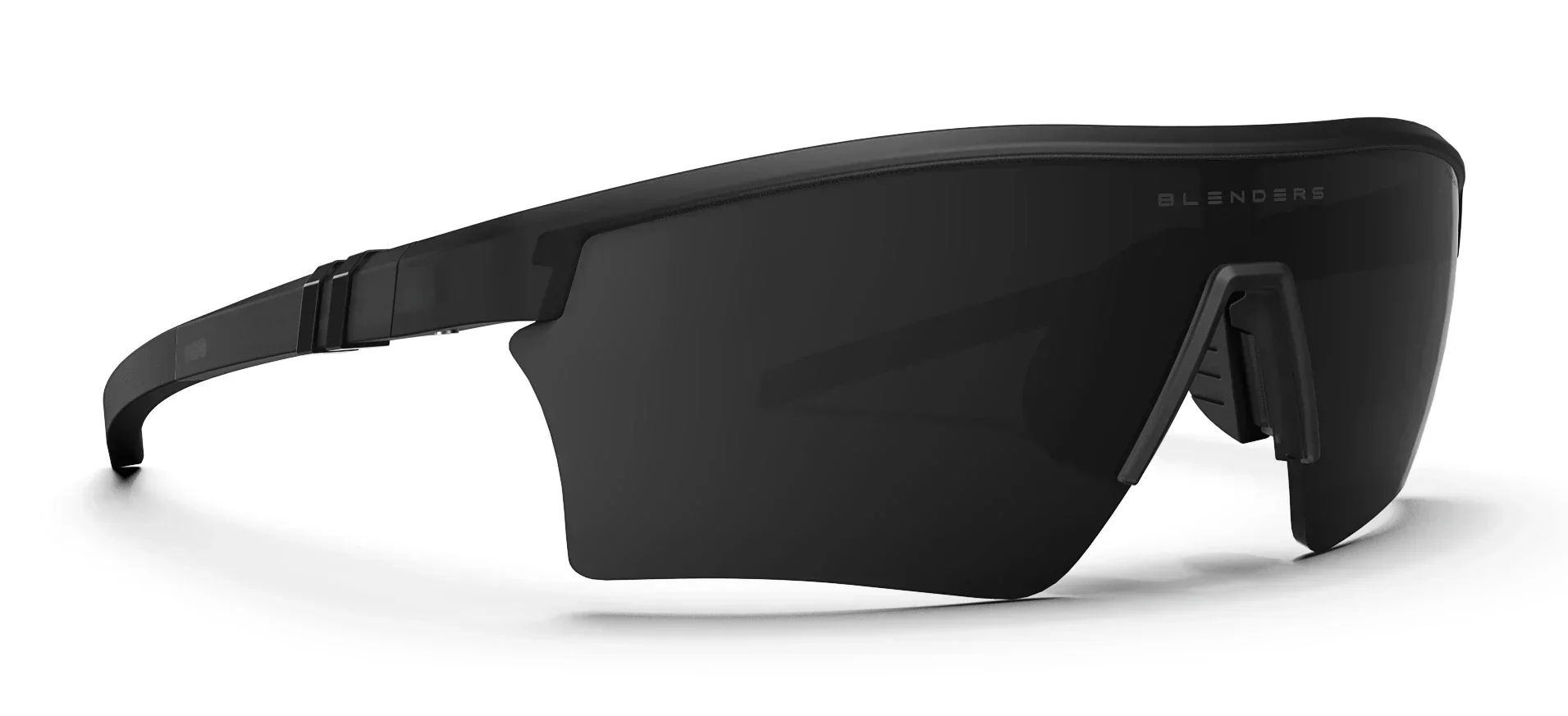 Blenders Pacer - Matte Black / Smoke