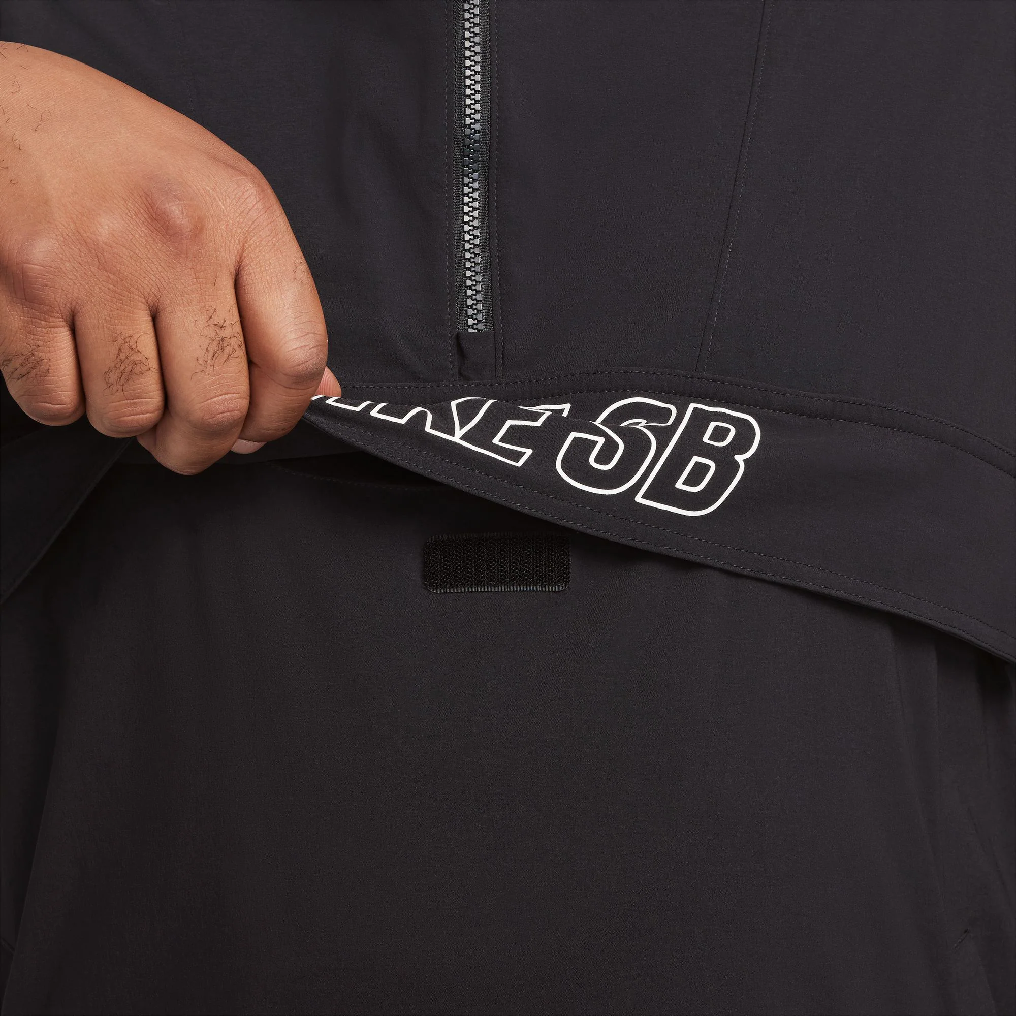 Nike SB Anorak Skate Jacket - Black/White - Image 5