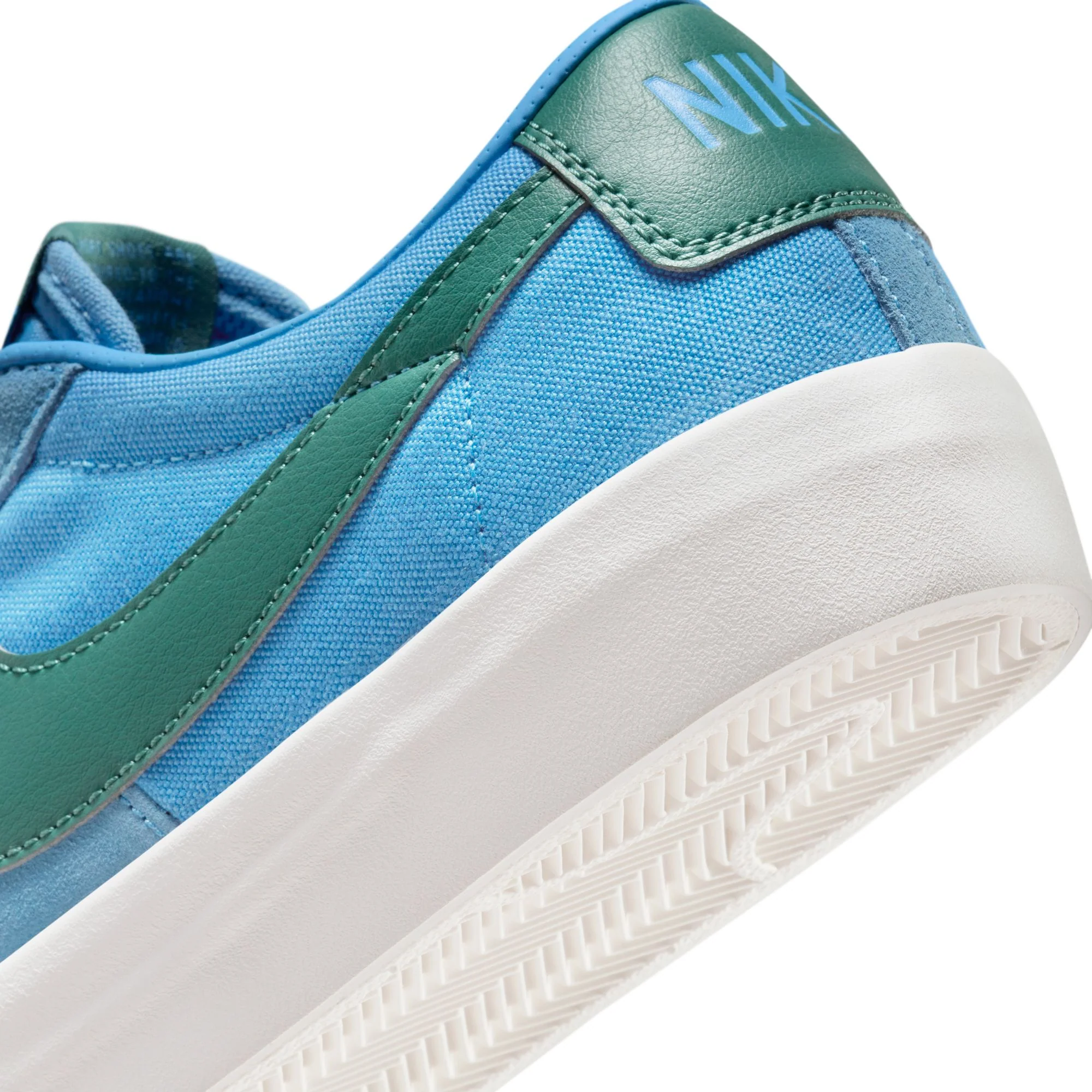 Nike SB Blazer Low GT - Image 8
