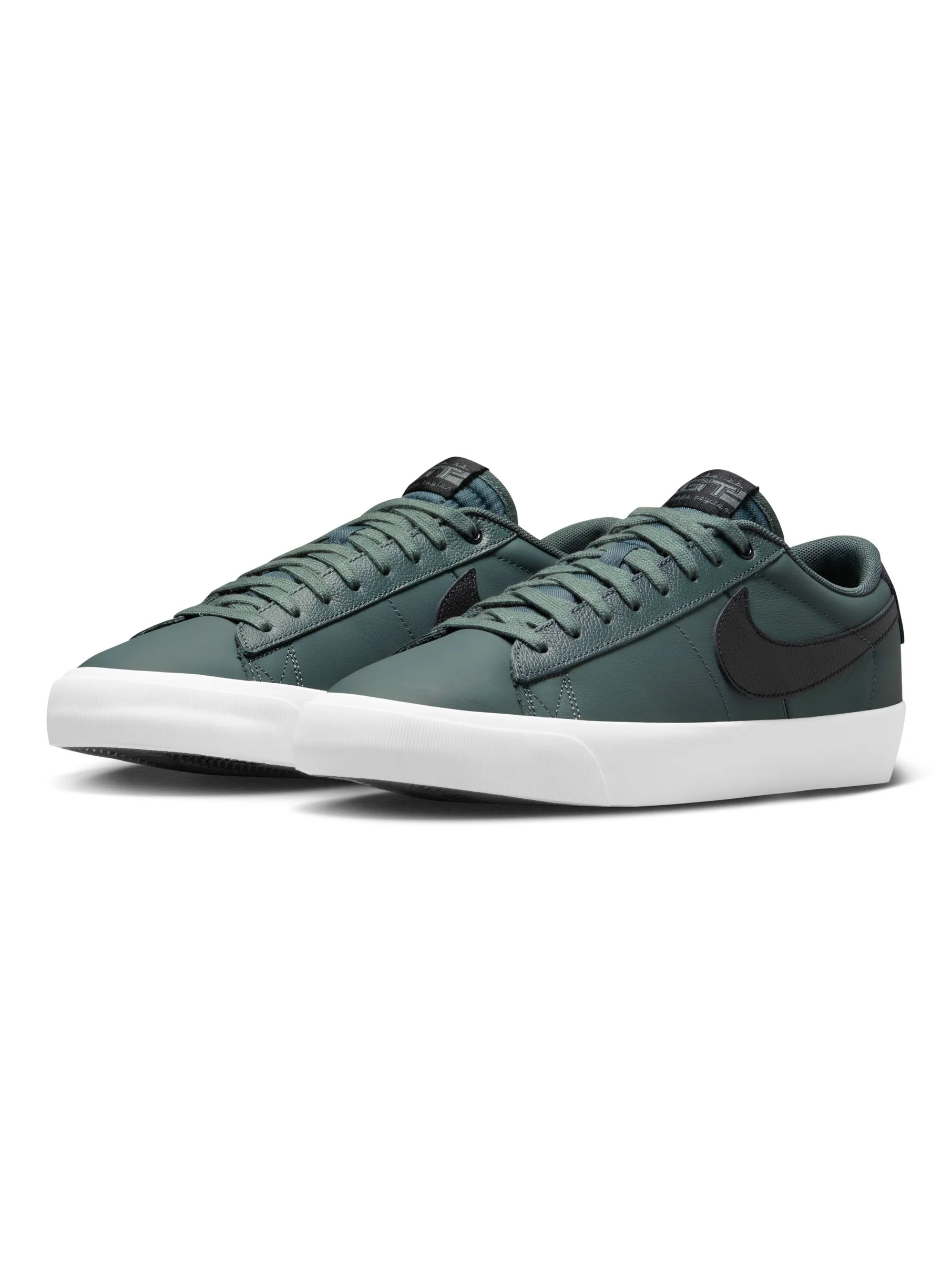 Nike SB Blazer Low Pro GT - Vintage Green / Black - Image 2