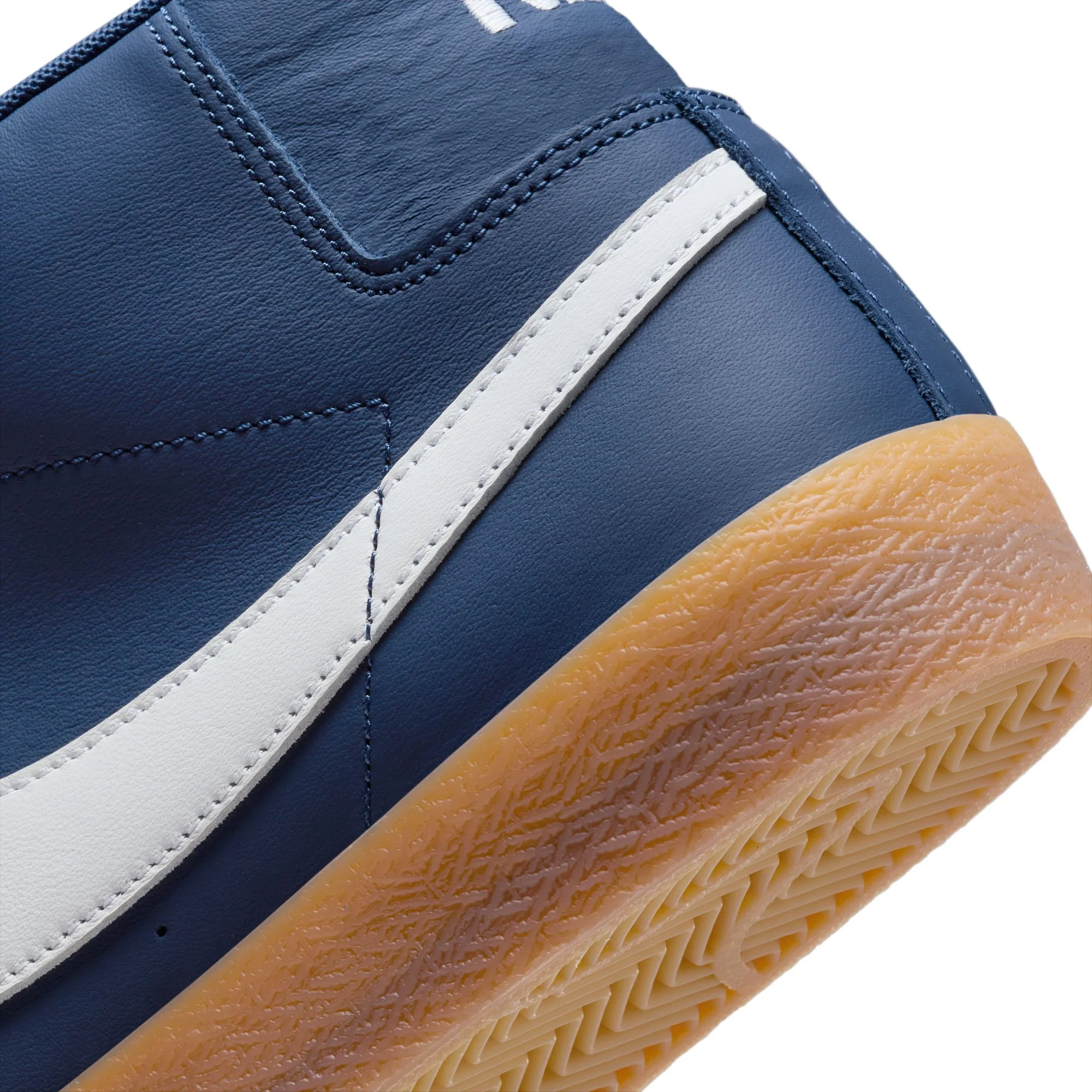 Nike SB Blazer Mid Orange Label - Image 14