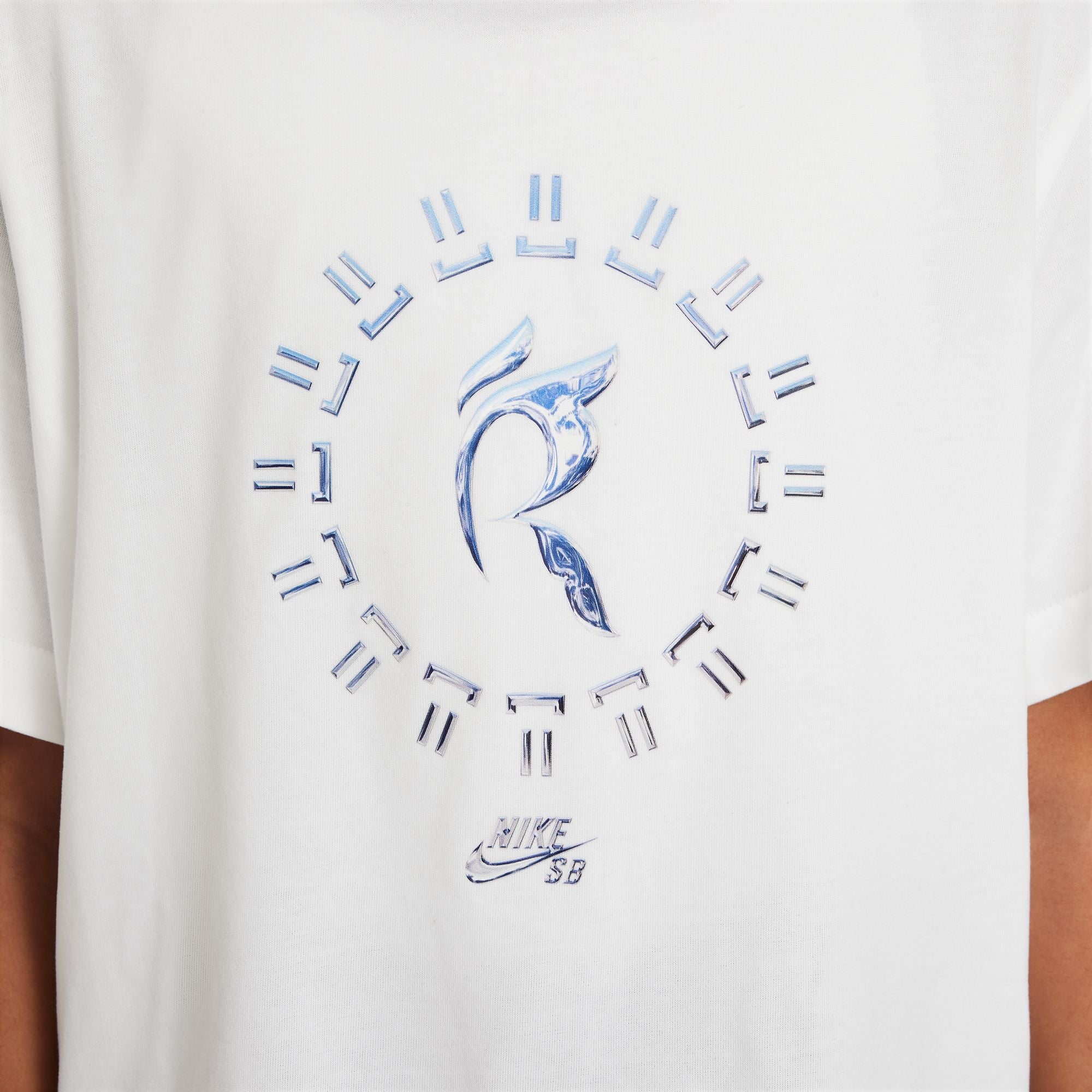 Nike SB Dri Fit Rayssa WMNS Adult Tee - Image 2