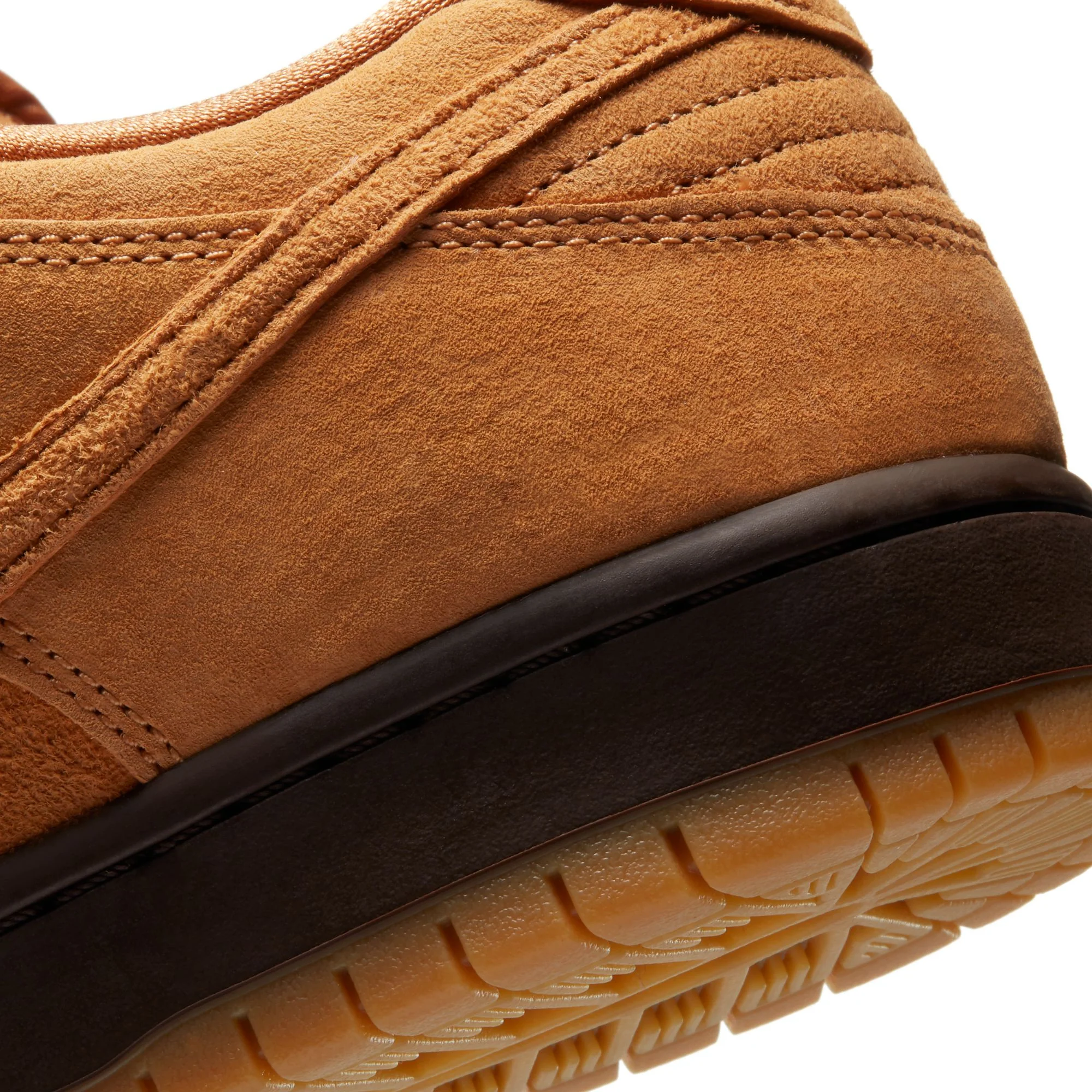Nike SB Dunk Low Pro - Image 15