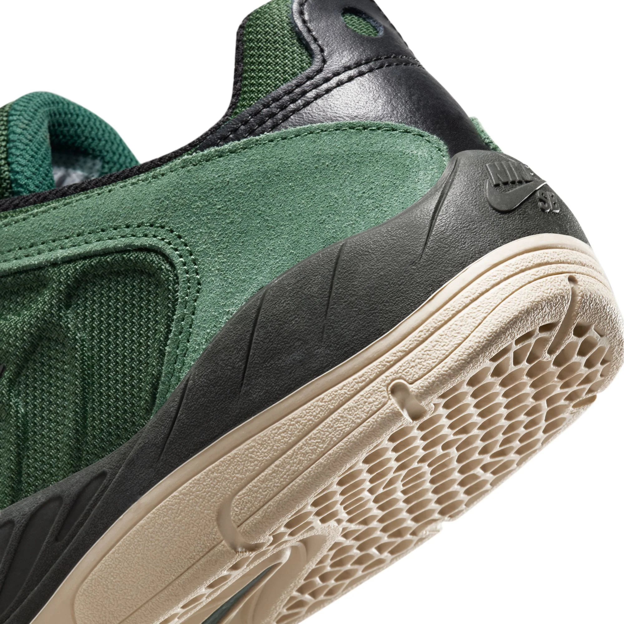 Nike SB Vertebrae - Fir / Black / Sequoia - Image 7