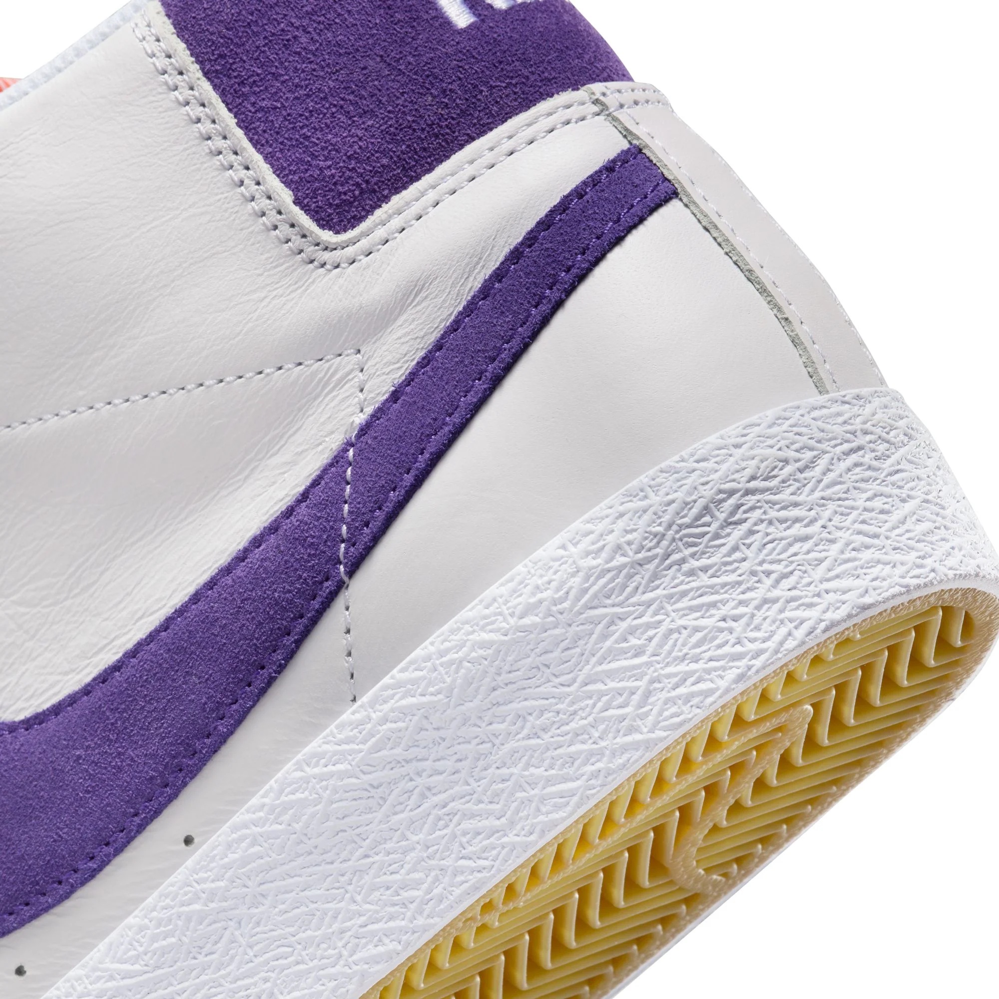 Nike SB Zoom Blazer Mid Orange Label - Image 7