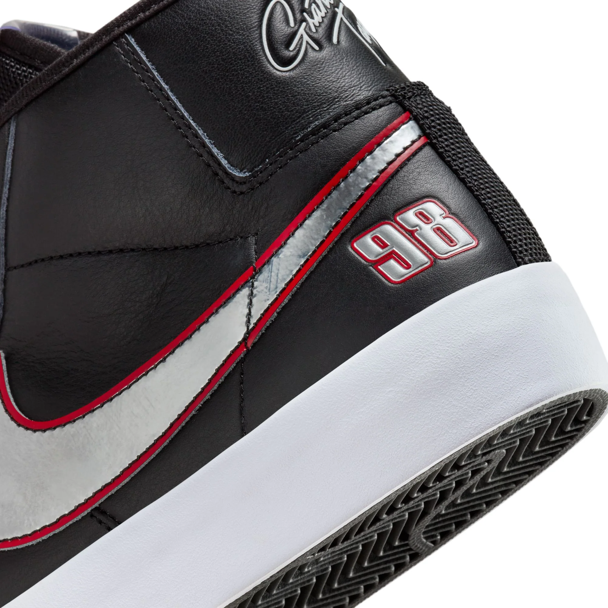 Nike SB Zoom Blazer Mid Pro GT - Image 15