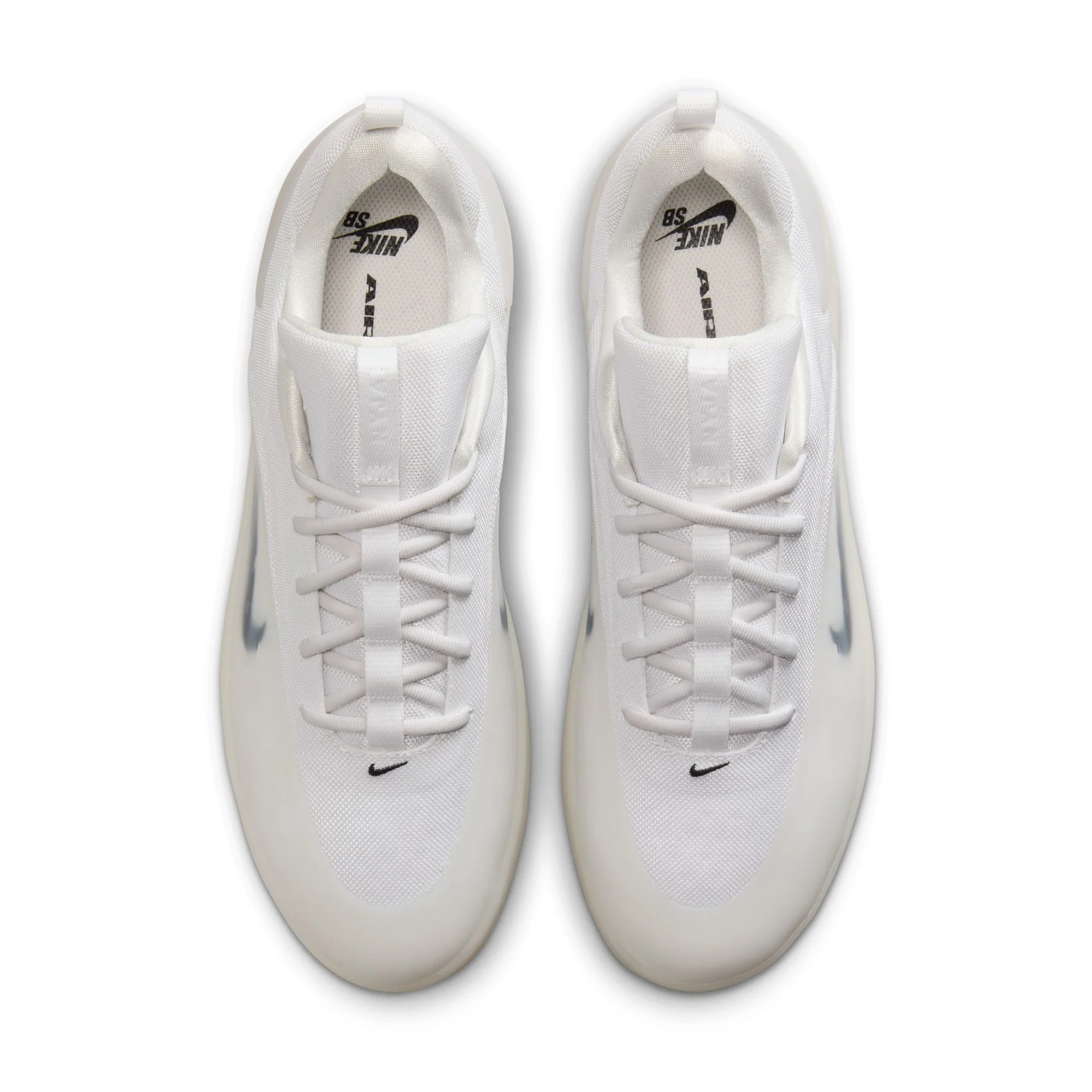 Nike SB Zoom Nyjah 4 - White / Black / White - Image 3