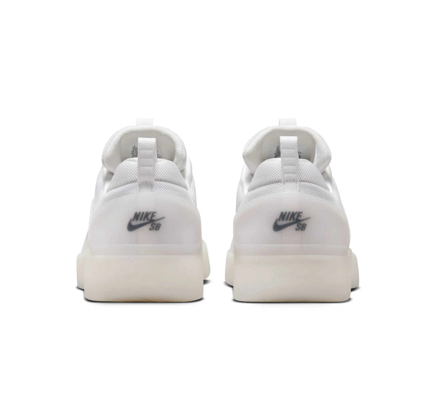 Nike SB Zoom Nyjah 4 - White / Black / White - Image 4