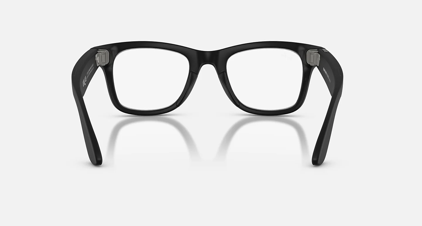 Ray-Ban Meta Wayfarer Gen 2 - Matte Black / Grey Transition - Image 6