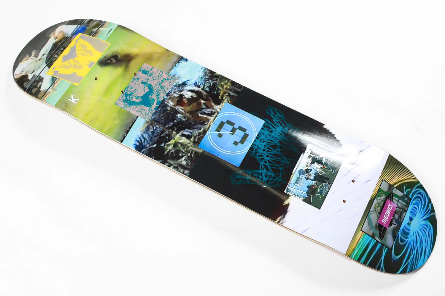 Theories Virtual Reality Deck - 8.125 - Image 2