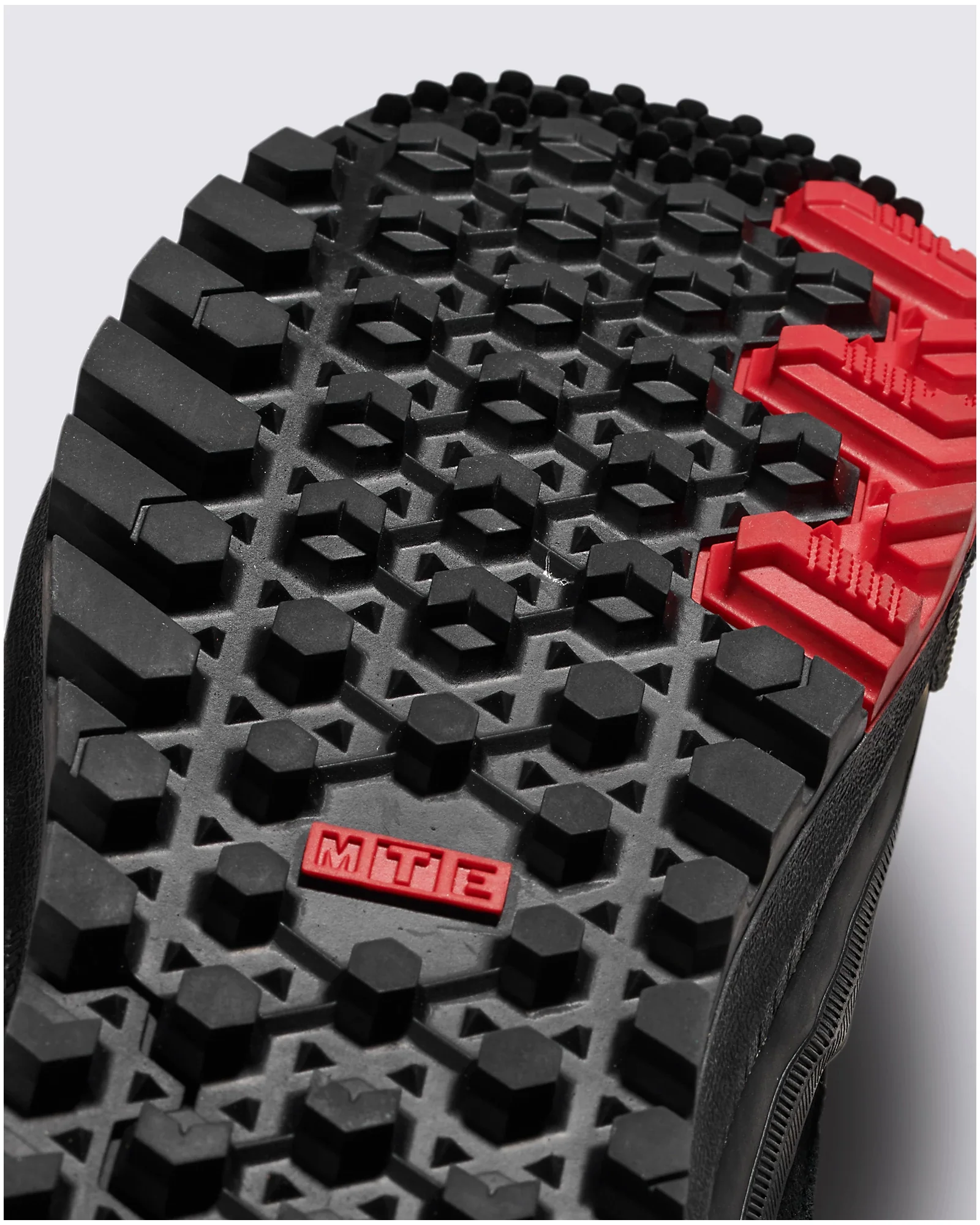 Vans Mte Sk8-Hi Gore Tex - Blackout - Image 7